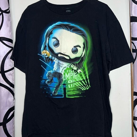 Roman Reigns funko shirt
WWE - Picture 1 of 5